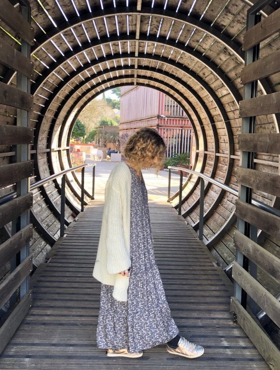 une robe longuee esprit bohème Indi&cold collection 2019
